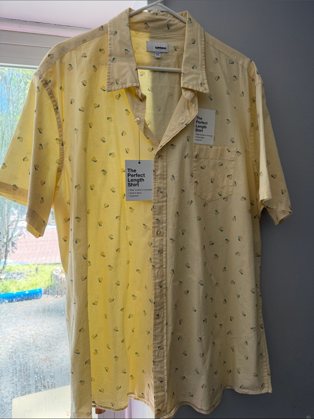 Men’s XXL Sonoma Pale Yellow Short-Sleeve Button-Down Shirt with Cocktail Print
